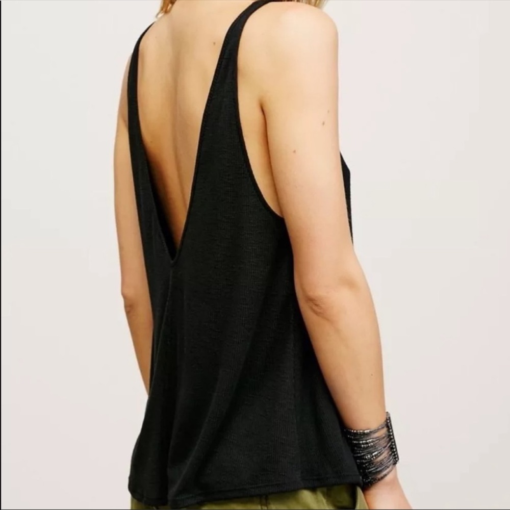 - We The Free|Sleek & Easy Tank Gray